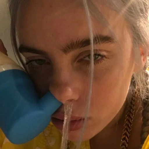 billy avery, billie eilish, hot billie eilish, billy allish nariz, o billy avery é engraçado