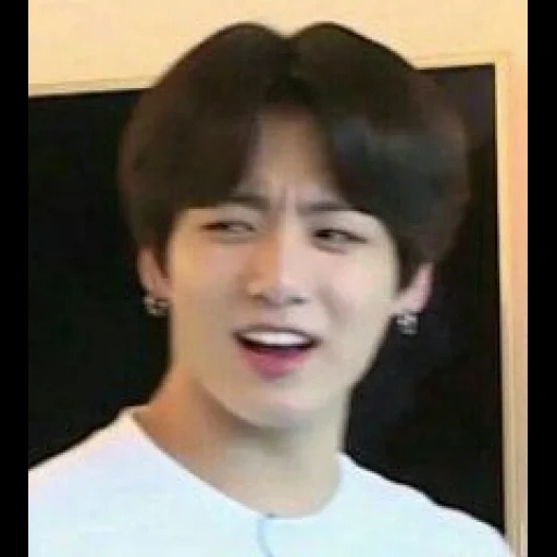 zheng zhongguo, jungkook bts, boys di bangtan, meme malvagio del paese, momento divertente della lega giovanile antiproiettile