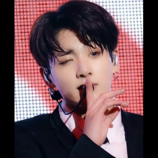 jungkook, bts quente, jung jungkook, hoseok bts, jungkook bts