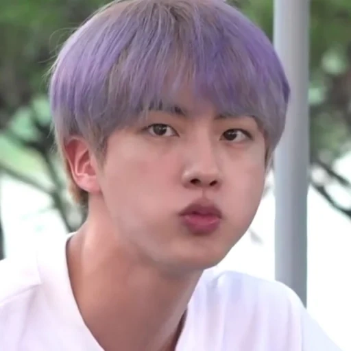 bts jin, kim ta hyun, kim sokjin, signes du zodiaque kim taehen bts, cheveux violets kim sokjin