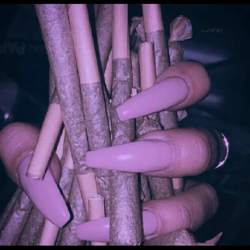 ногти, маникюр, ногти длинные, розовые ногти, матовые ногти розовые