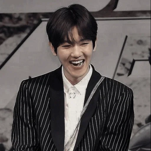 park chang-yeong, baekhyun exo, un sorriso da idolo, attore coreano, le gengive dell'idolo sorridono