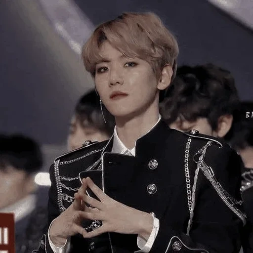 bekhen, bekhen exo, baekhyun exo, ben bekhyun 2021, baekhyun's image of the king