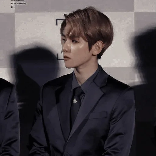 chong kowloon, kim tae hyun, exo baekhyun, baekhyun suit, abbigliamento bai xuan