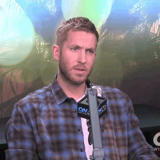 gente, hombre, ryan reynolds, daniel brett weiss, entrevista con ryan gosling