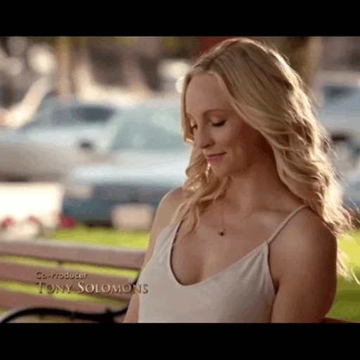 humano, caroline se, campo de la película, caroline forbes