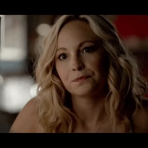 la macchina fotografica, caroline, candace arkola, caroline forbes, caroline forbes