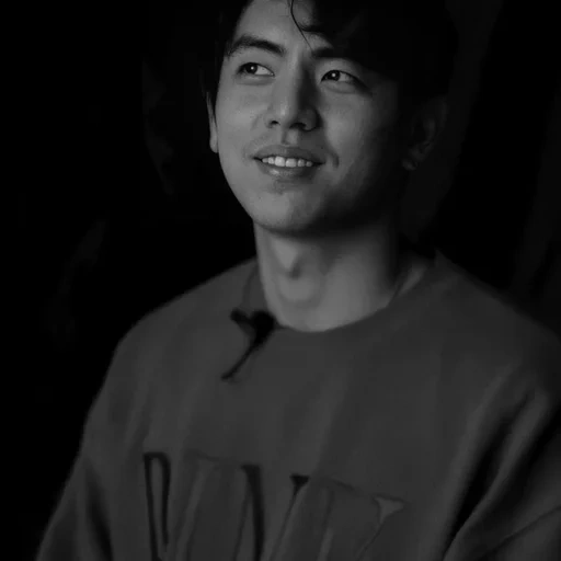 asiático, justin lee, stephen huang, película cyclone 2019, actor coreano