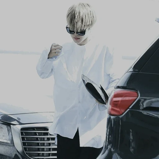 jeune homme, jimin bts, yoongi bts, chimin porsche, porsche chimina