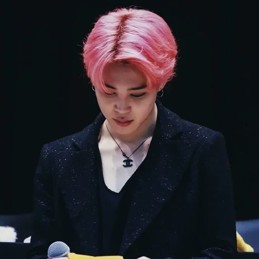 jimin, jimin bts, il resto, jimin chanel, carino jimin 2019