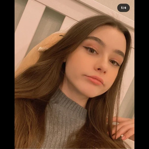 menina, pessoas, a garota é muito linda, dasha taranka, oxana slimneva omsk