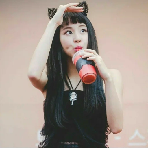 kpop, k pop, sie haben sie angeheuert, red velvet, zhou ziyu