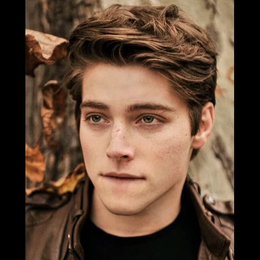 froy, frey gutiers, the guys are beautiful, froy gutierrez, the man is beautiful