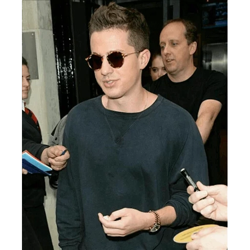 mec, brooklyn beckham, robert dauni le plus jeune, brooklyn joseph beckham, xavier samuel riley birs