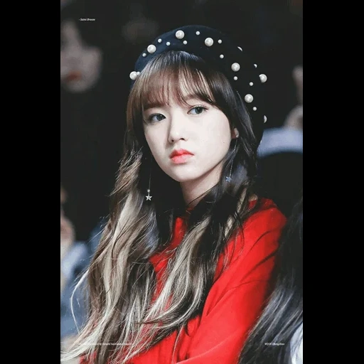 ils l'ont engagé, cosmic girls, asian girls, belle asiatique fille, cheng xiao du groupe des filles de l'univers