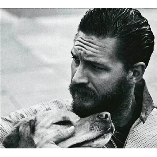 the male, tom hardy, a bearded friend, tom hardy dog, tom hardy with his hands