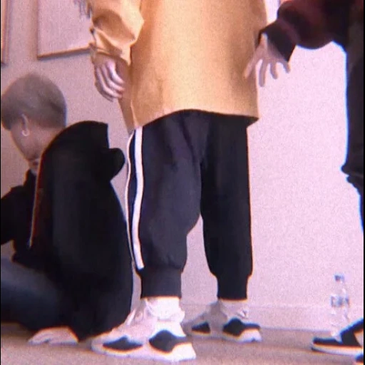 trousers, zheng zhongguo, jungkook bts, bangtan boys, sweatpants