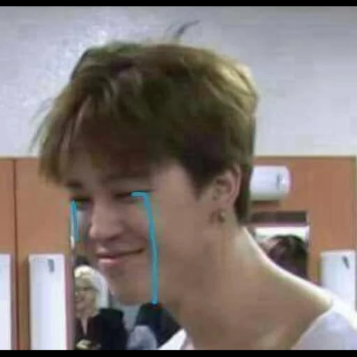 jimin bts, тэхен bts, чимин бтс, bangtan boys, taehyung crying because he wanted to hobi feed him