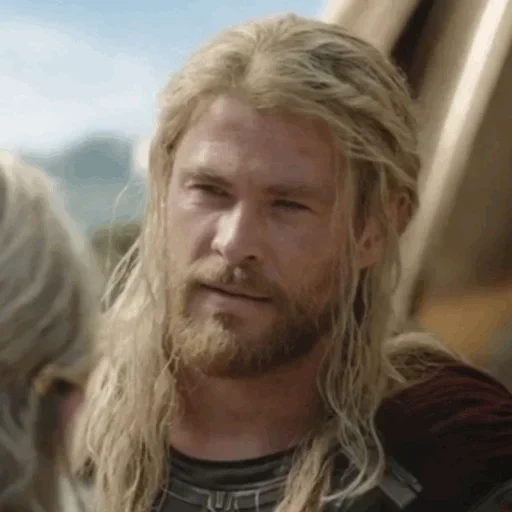 chris hemsworth, chris hemsworth thor, chris hemsworth tor 1, thor odinon chris hemsworth, chris hemsworth con i capelli lunghi