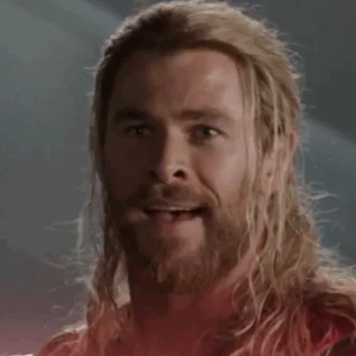 chris hemsworth, chris hemsworth thor, l'attore chris hemsworth, chris hemsworth con i capelli lunghi, 5 senzatetto che sono diventati ricchi