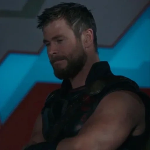 thor ragnarok, chris hemsworth, toris hemsworth, chris hemsworth hairstyle, chris hemsworth thor ragnarok