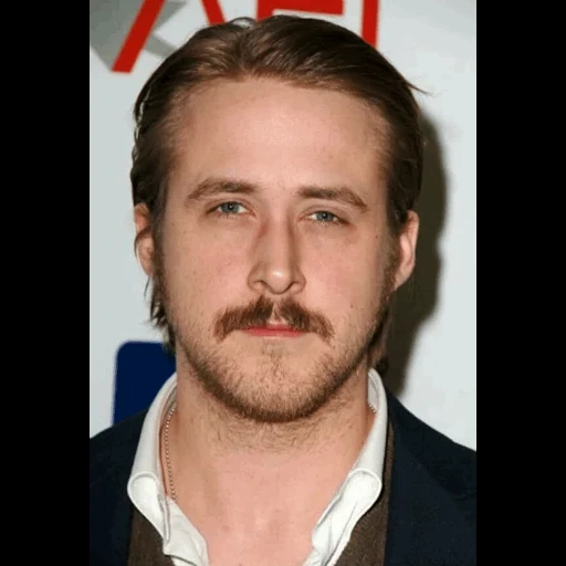 ryan gosling, bustachi di ryan gosling, bustachi di ryan gosling, ryan gosling beard, gosling ryan thomas usov