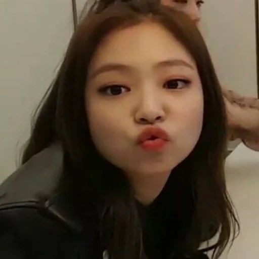 jennie, gin ji-soo, poudre noire, jenny king, jennie blackpink