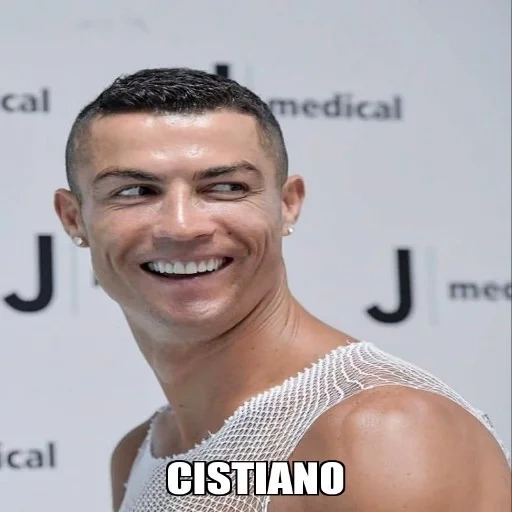 ronaldo, faccia di ronaldo, cristiano ronaldo, cristiano ronaldo juventus, capelli corti di cristiano ronaldo