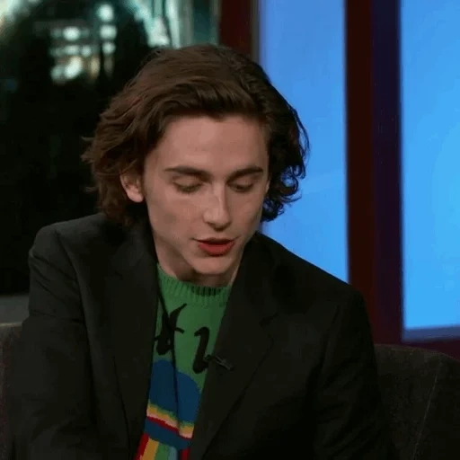 humain, timothy shalame, les acteurs sont beaux, un beau garçon, timothee chalamet peach