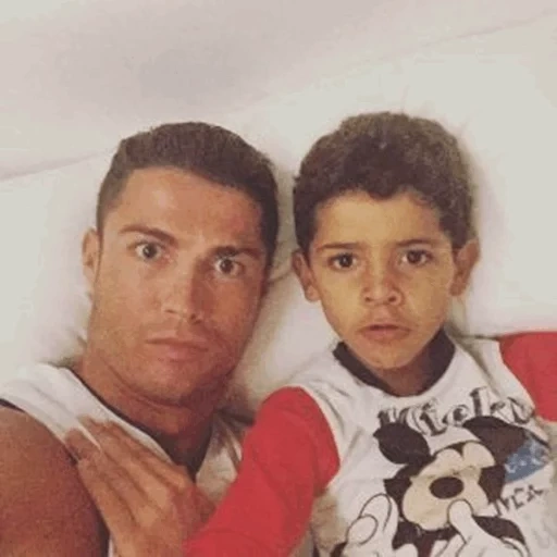 криштиану роналду, cristiano ronaldo jr, мама криштиану роналду, криштиану роналду сыном, криштиану роналду младший