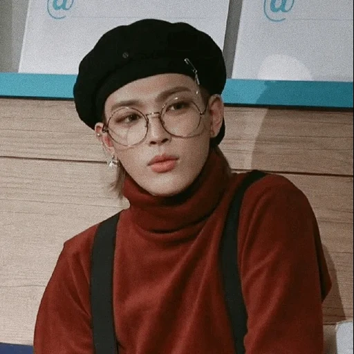 nct, nct brille, kim hongjoong, stilvolle idole, koreanische schauspieler