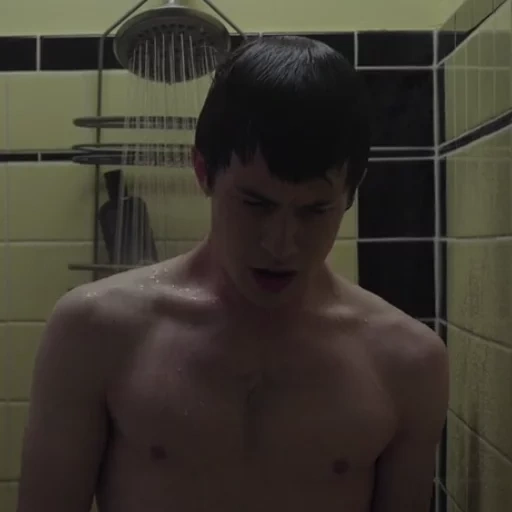 hanna, 13 razões, dylan minnett, dylan minnette tors, banco de dados de filmes na internet