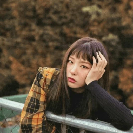 chica, kansergi, terciopelo rojo, estética de sylvie, terciopelo rojo seulgi