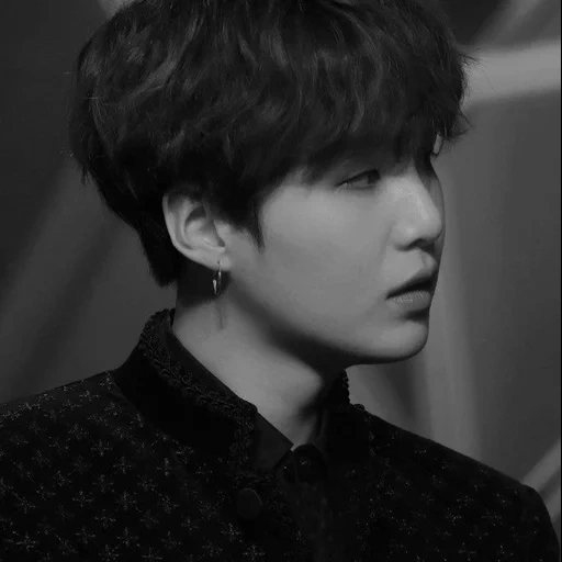 bts suga, макнэ бтс, чон чонгук, yoongi bts, bts jungkook