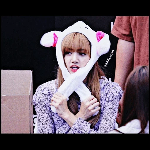 hitam pink, fox blackpink, lalisa manoban, lisa blackpink, gadis-gadis cantik