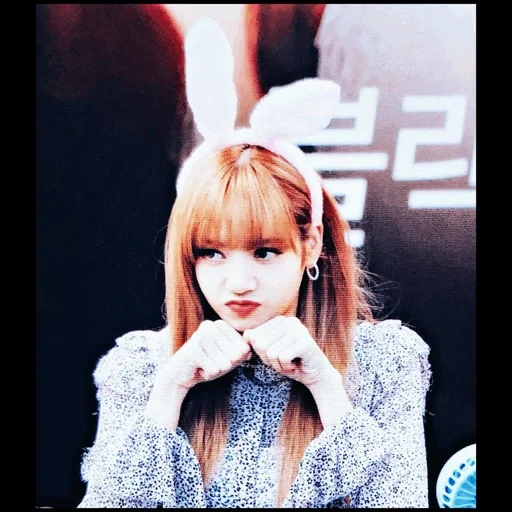 menina, pó preto, jennie lisa, blackpink lisa, lalisa blackpink