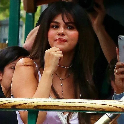 selena, just jared, selena gomez, selena gomez, entrenador selena gomez