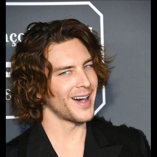 actor, cody fern, cody fern, give the boys a haircut, fashionable men's hairstyle