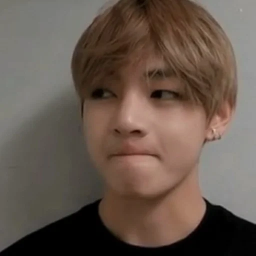 taehen, taehyung, kim ta hyun, taehyung bts, taehyung kim