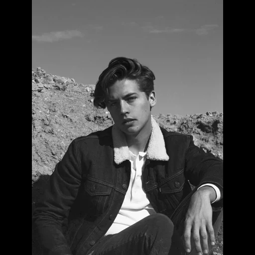 cole spruce, corspourus 2020, spores dylan cole, cole spruce has a beard, cole sprouse riverdale