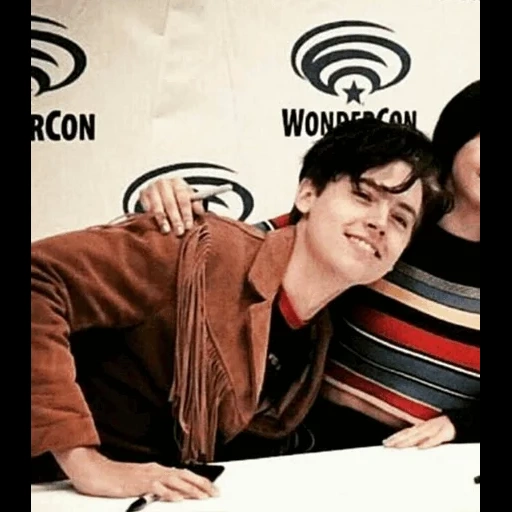 jack dylan, jack dylan, acteur coréen, acteur coréen, anthony boyle acteur