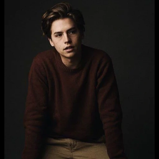 jagger heide, jagger heide jones, sprussiano dylan cole, camisola de corsprussiano, cole sprouse riverdale