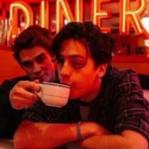 riverdale, serie kitt 2021, serie tv riverdale, spruce dylan cole, cole sprouse riverdale