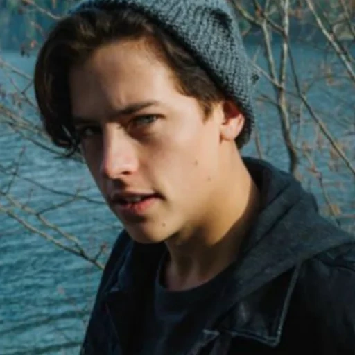jaghead, riverdale, spores dylan cole, corsprous riverdale, cole sprouse riverdale