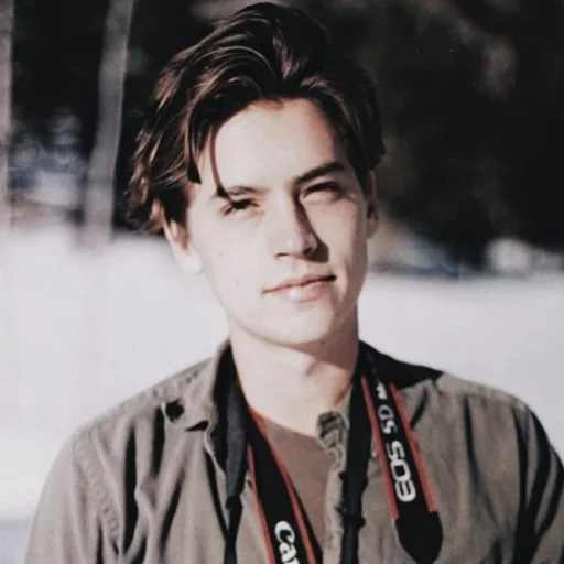 cole spruce, les acteurs sont magnifiques, spruce dylan cole, cole sprouse riverdale, autographié par cole sprus