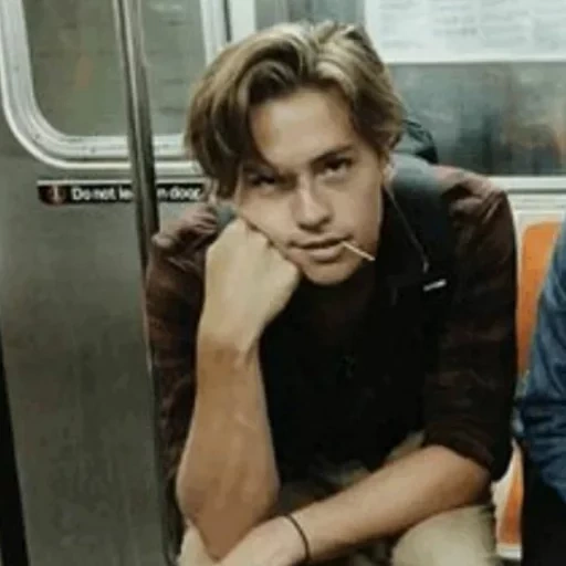 spores dylan cole, corspourus subway, leonardo dicaprio, leonardo dicaprio 1997, diana silvers cole spruce