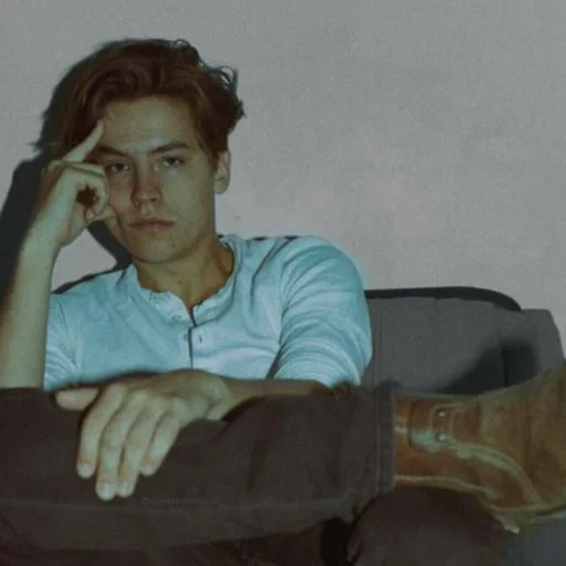 cole spruce, spruce dylan cole, sleepy cole spruce, cole spruce jugend, cole sprouse riverdale