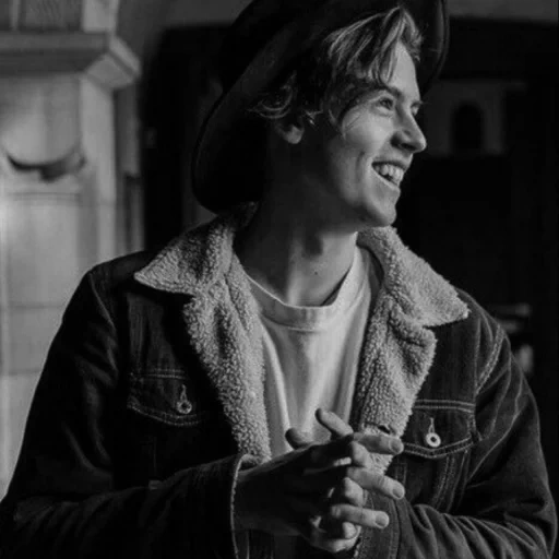 cole spruce, pria tampan, aktor tv, spruce dylan cole, cole sprouse riverdale