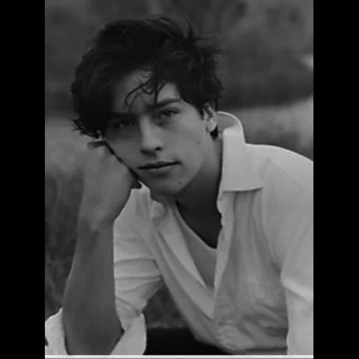 cole spruss, spruce dylan cole, fiore di cole spruce, cole spreus infanzia, cole sprouse riverdale