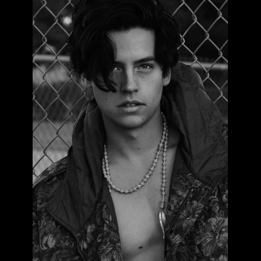 cole spruce, spruce dylan cole, riverdale colsprus, cole sprouse riverdale, pengambilan foto cole spruce